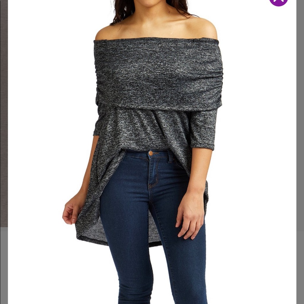 Off Shoulder Knit Top - Picture 3 of 4